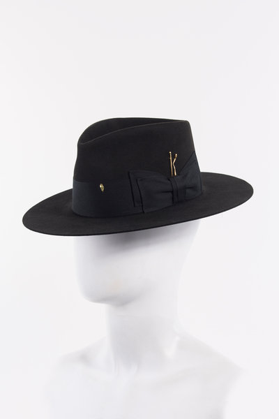 Hut Black Gold, Nick Fouquet