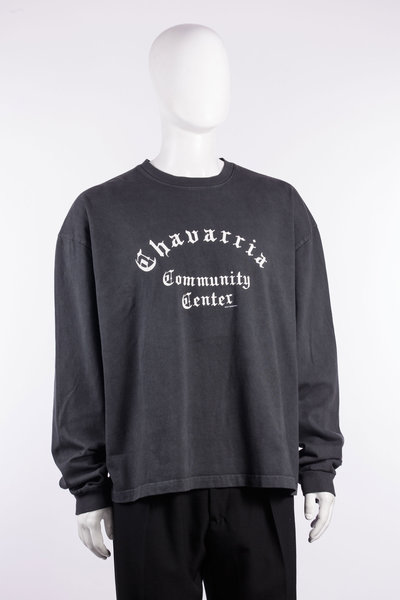 Sweatshirt  Community Center LS Buffalo MUJTE031 washed black, Willy Chavarria