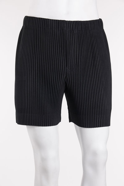 Shorts HP58-JF074 black, Homme Plissé Issey Miyake