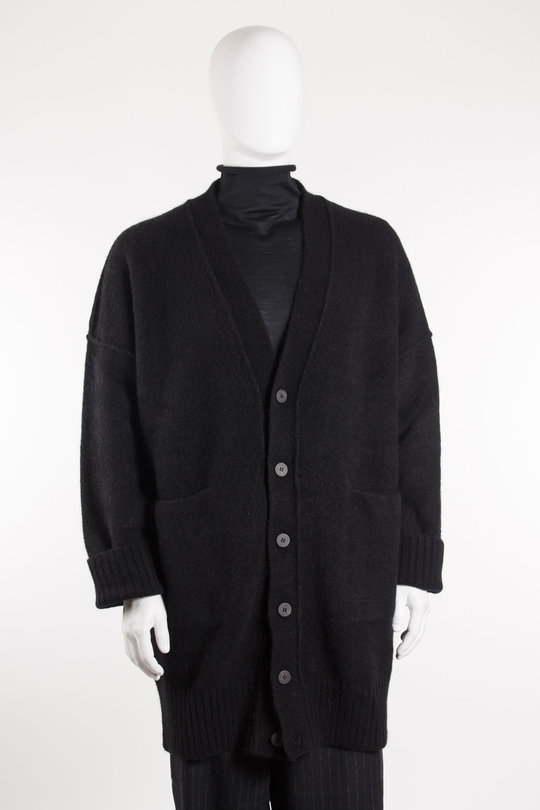 Mantel UK06F25 black, Isabel Benenato