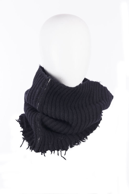 Schal GK03F26 black, Isabel Benenato