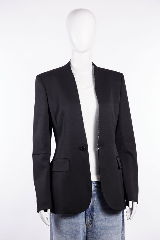 Blazer S52BNO128 black, MM6