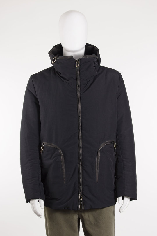 Jacke Plutone TGRP black, Daniele Basta
