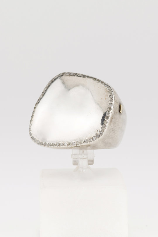 Ring 4 Silber mit weissen Diamantensplittern, Rosa Maria Jewellery