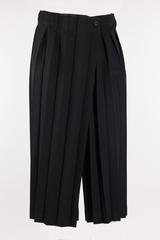 Hose HP66-FF178 black, Homme Plissé Issey Miyake